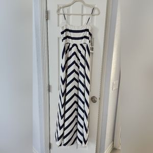 Jessica Simpson Maxi Dress - Medium, NWT